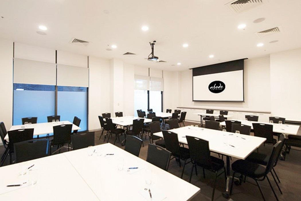 Aparthotel Abode Woden à Canberra Extérieur photo