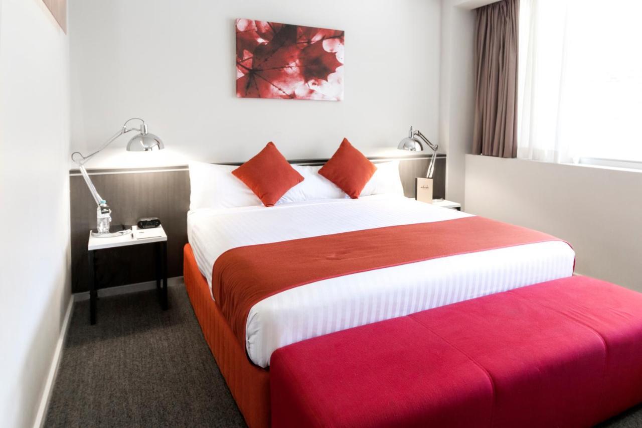 Aparthotel Abode Woden à Canberra Extérieur photo